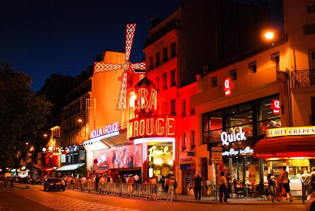 Appartamento Studyo Cosy 400 Metre Sacre Ceour Parigi Esterno foto
