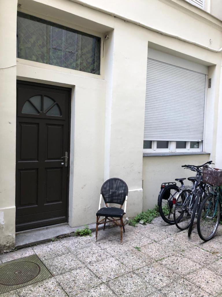 Appartamento Studyo Cosy 400 Metre Sacre Ceour Parigi Esterno foto